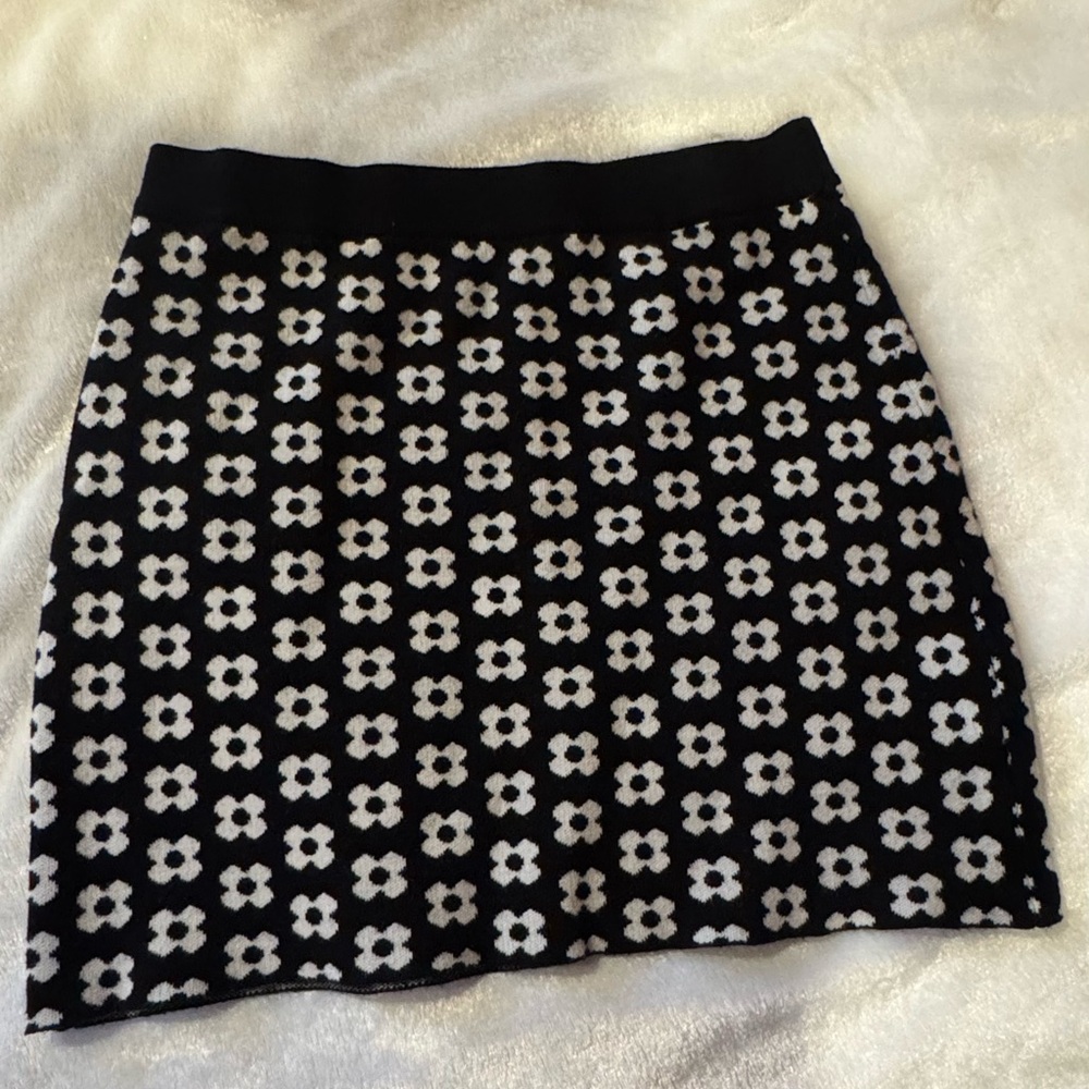 Princess Polly Black and Cream Floral Mini Skirt